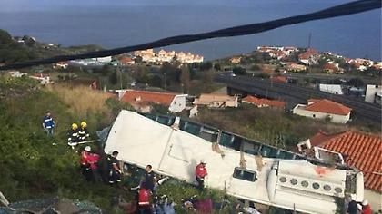 Τραγωδία στην Πορτογαλία: Τουλάχιστον 28 νεκροί σε δυστύχημα με λεωφορείο