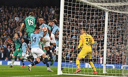 Ο Γιορέντε ξαναβάζει σε θέση ισχύος την Τότεναμ (video)