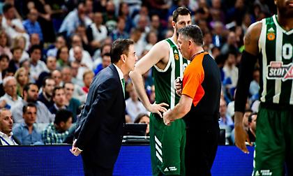 «Βράζουν» στον Παναθηναϊκό με τη διαιτησία