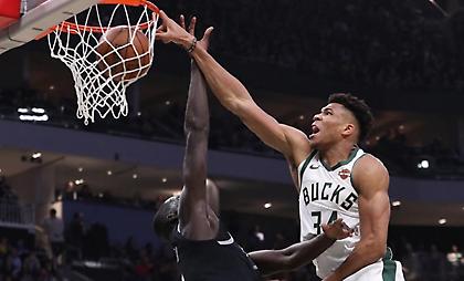 Ποιος να τον σταματήσει: Ο Αντετοκούνμπο «γκρέμισε» τον Θον Μέικερ (video)