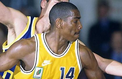 Ο Τζιμ Μπιλμπά έχει ζήσει το δικό του «Εξπρές του Μεσονυχτίου» στην Κωνσταντινούπολη