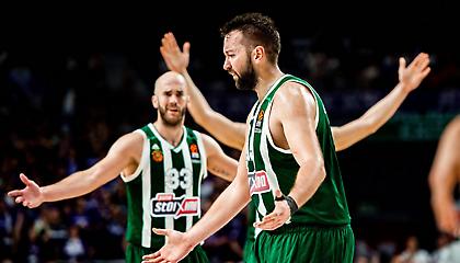 Το ξέσπασμα του Βουγιούκα μέσα στο παρκέ τα δείχνει όλα!