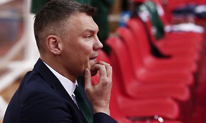 «Ο Γιασικεβίτσιους μπορεί να προπονήσει παντού»