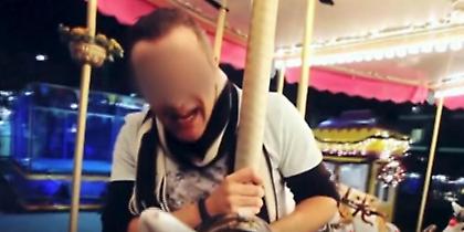 Απολογείται σήμερα ο τραγουδιστής-φυγάς με τα «χίλια πρόσωπα»