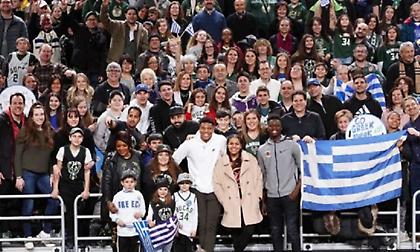 Γιάννης: Περηφάνια και λατρεία από την ελληνορθόδοξη κοινότητα του Μιλγουόκι (Video)