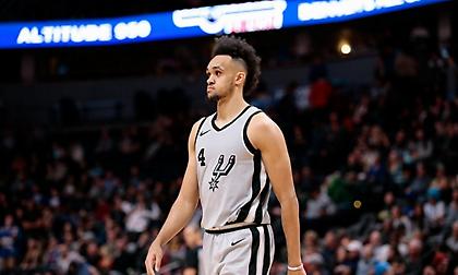 Ιστορική βραδιά για τον Ντέρικ Γουάιτ (video)