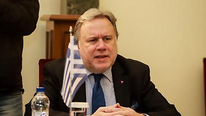 Κατρούγκαλος: Τα έγγραφα Καμμένου θα διαβιβαστούν άμεσα στον αρμόδιο εισαγγελέα