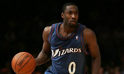 Αρίνας: «Γι’ αυτό είμαι ο GOAT, πολλοί NBAερς έχουν όπλα» (videos)