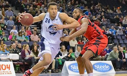 Ενίσχυση στη φροντ λάιν για τη Μούρθια