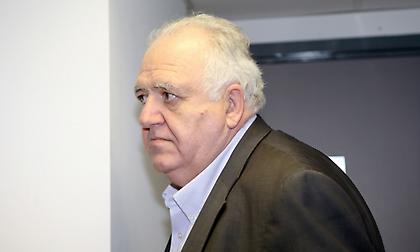 Χριστοβασίλης: «Δεν θα μείνουμε με σταυρωμένα χέρια»