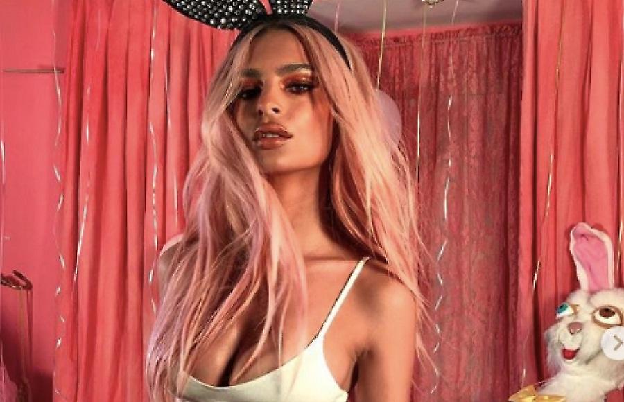 Το «καυτό» Πάσχα της Έμιλι Ραταϊκόφσκι (pics/video)