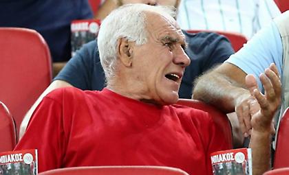 Αλέφαντος: «Η ομάδα δεν έχει προπονητή, πως να το κάνουμε»