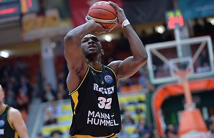 Τελειώνει του Εμπάκουε στην ΑΕΚ