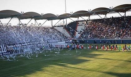 ΟΦΗ – Αστέρας Τρίπολης: Γνωστός σχεδιαστής μόδας παρακολούθησε το παιχνίδι (pics)