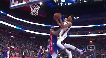 Η νέα φάση του Γιάννη που θύμισε Τζόρνταν (vids)