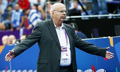 Βασιλακόπουλος κατά Βασιλειάδη: «Με στοχοποιεί για ψηφοθηρικούς λόγους»