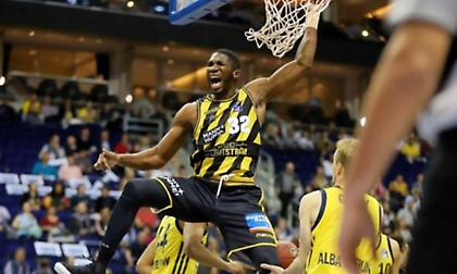 Πλησιάζει στην ΑΕΚ ο Εμπάκουε