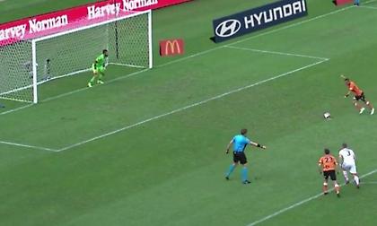 Παίκτης στην Αυστραλία χτύπησε το πιο… υποτιμητικό πέναλτι της χρονιάς! (video)