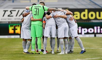 Κακός, τυχερός αλλά στον τελικό ο ΠΑΟΚ