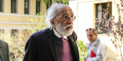 Λυκουρέζος: Θα επιμείνω μέχρι τέλους με την Παπακώστα