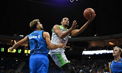 Ανανέωσε με την Τόφας ο Μεχία