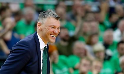 «Μίλησε με άνθρωπο των Καβαλίερς ο Γιασικεβίτσιους»