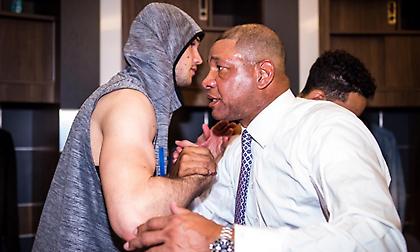 Η φοβερή ομιλία του Ντοκ Ρίβερς στα αποδυτήρια μετά τον αποκλεισμό των Κλίπερς (video)