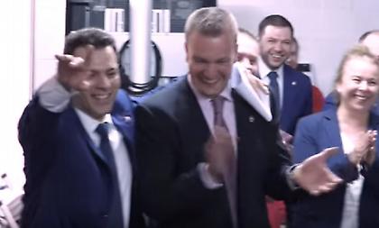 Αποθέωσε τους παίκτες του στα αποδυτήρια ο Ιτούδης (video)