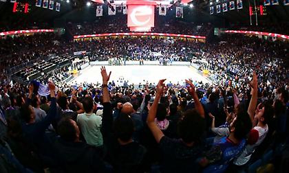 Sold out το τελευταίο Εφές-Μπαρτσελόνα!