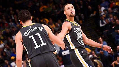 Kερ: «Αμφίβολοι για το πρώτο ματς Κάρι και Τόμπσον»