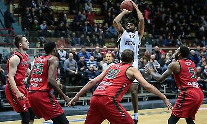 Περιστέρι: Φέρνει τον Πέριν Μπιούφορντ