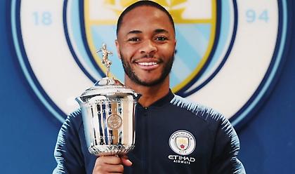 Οι ποδοσφαιρικοί συντάκτες ψήφισαν Στέρλινγκ για κορυφαίο!