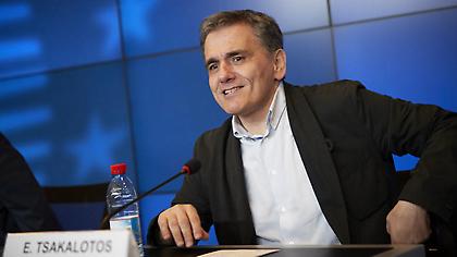 Τσακαλώτος για ισπανικές εκλογές: Ακούει η κ. Γεννηματά;