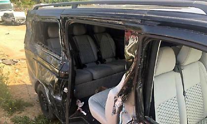 Εικόνες από το μοιραίο βαν που επέβαιναν οι παίκτες της Αλάνιασπορ (video/pics)