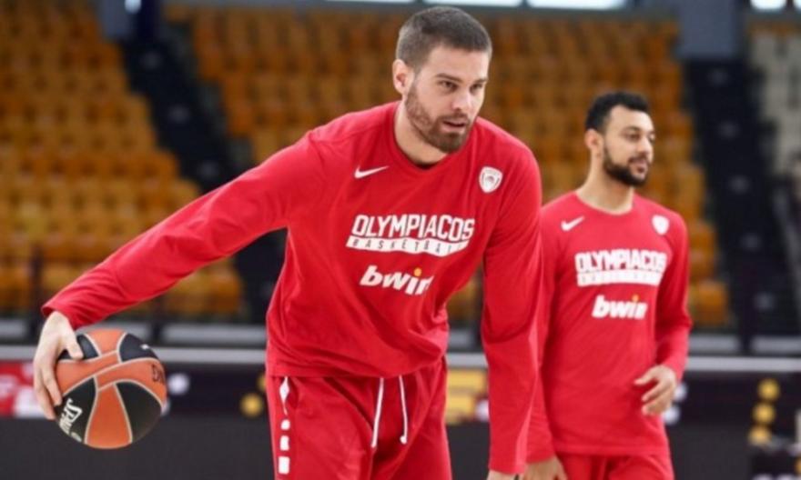 Ξεκίνησε για Κολοσσό χωρίς νέα προβλήματα ο Ολυμπιακός