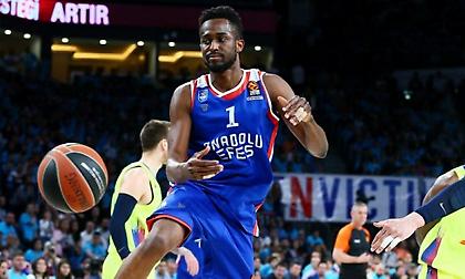 Εφές: «Βομβάρδισε» τη Μπαρτσελόνα και έκανε νέο ρεκόρ στα playoffs! (video)