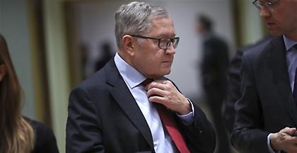 Εγκρίθηκε και τυπικά η ελάφρυνση χρέους κατά 1 δισεκ. ευρώ για την Ελλάδα