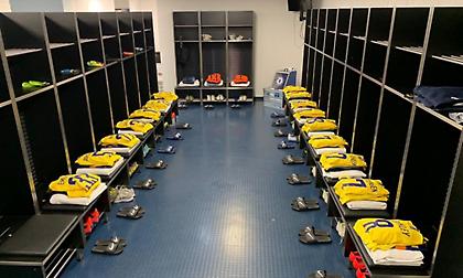 Οι ενδεκάδες στο Άιντραχτ-Τσέλσι