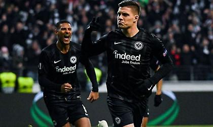 Η κεφαλιά… διαβήτης του Γιόβιτς που «κάρφωσε» την Τσέλσι! (video)