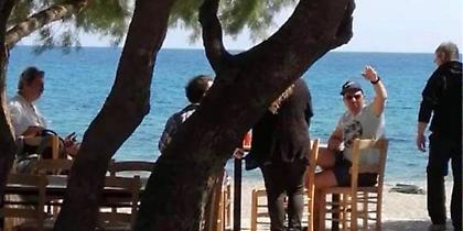 Η μαντινάδα Πολάκη για Τσίπρα: Εμείς θα το γλεντίζομε, το δρόμο που ανοίξαμε κανείς δε θα χαλάσει