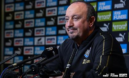 Μπενίτεθ: «Είμαστε επαγγελματίες, θέλουμε να κερδίσουμε την Λίβερπουλ»