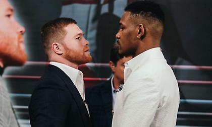 Άναψαν τα αίματα στο face-off Κανέλο – Τζέικομπς