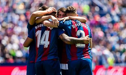 Η Λεβάντε... έθαψε στη Σεγούντα τη Βαγιεκάνο