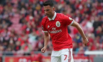 Στο... κόλπο για Σάμαρη και η Σεβίλλη