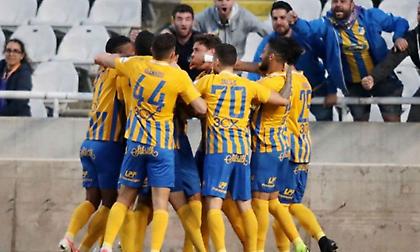 Έριξε τριάρα στο ντέρμπι και το σήκωσε ο ΑΠΟΕΛ!