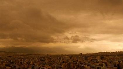 Καιρός: Λασποβροχή την Κυριακή - Βροχές και καταιγίδες μέχρι την Τρίτη