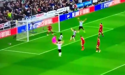 Η… απάντηση της Νιούκαστλ στη Λίβερπουλ (video)