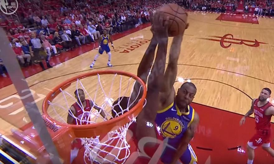 Ο Καπελά «καπέλωσε» τον Ιγκουοντάλα με απίθανη τάπα (video)