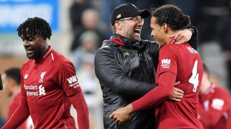 Ο Φαν Ντάικ διέταξε την εκτέλεση φάουλ από Σακίρι πριν το 2-3 (video)