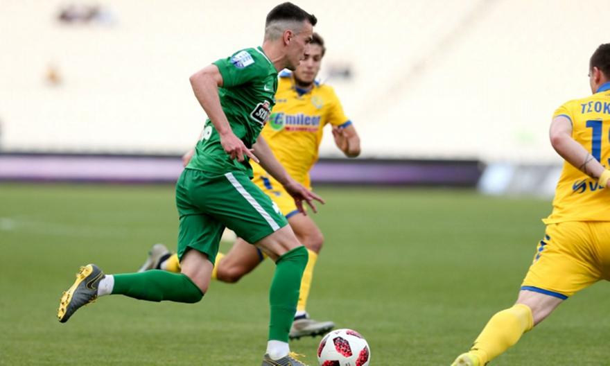 Θεοχάρης: «Προσπαθούμε να βγάζουμε ασπροπρόσωπο τον προπονητή, καλύτερη σεζόν του χρόνου»